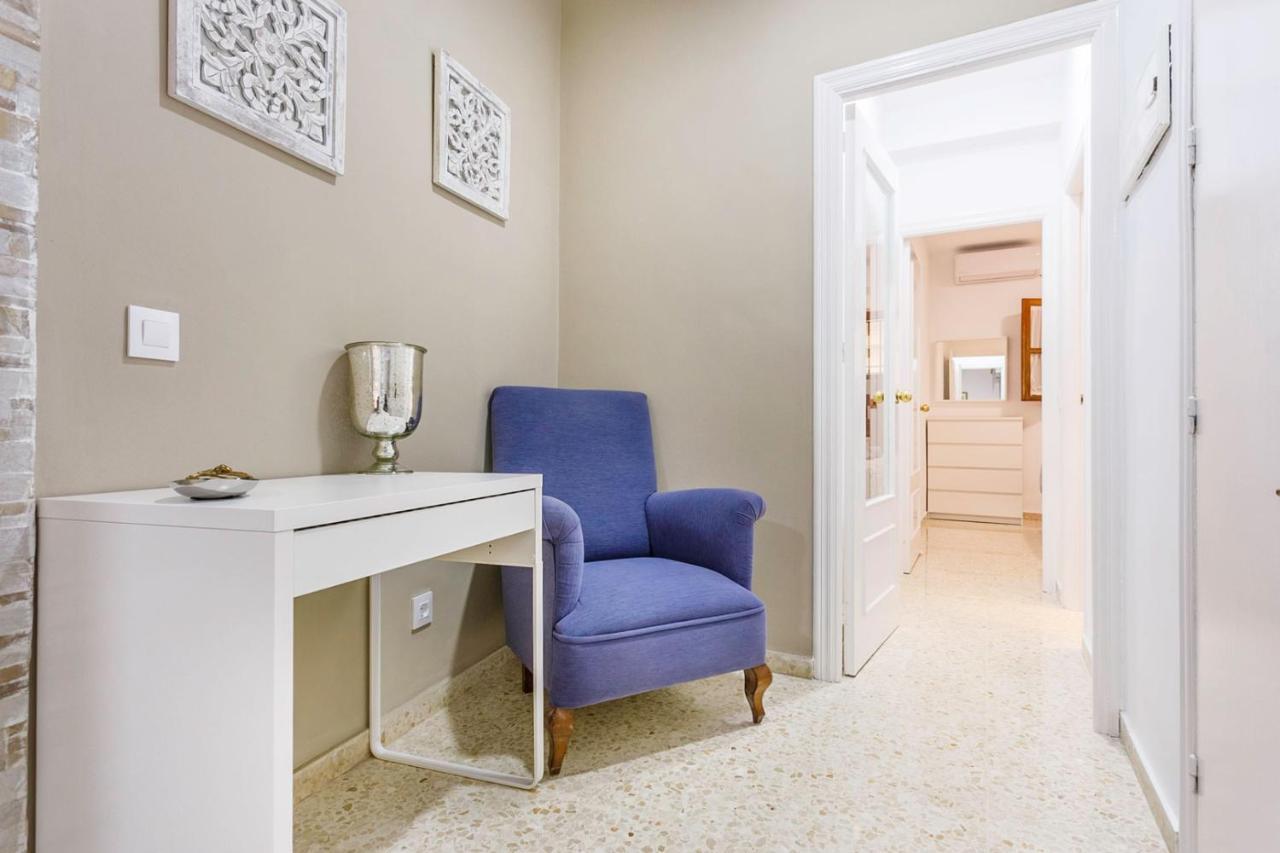 Apartamentos Sta María La Blanca Sevilha Exterior foto
